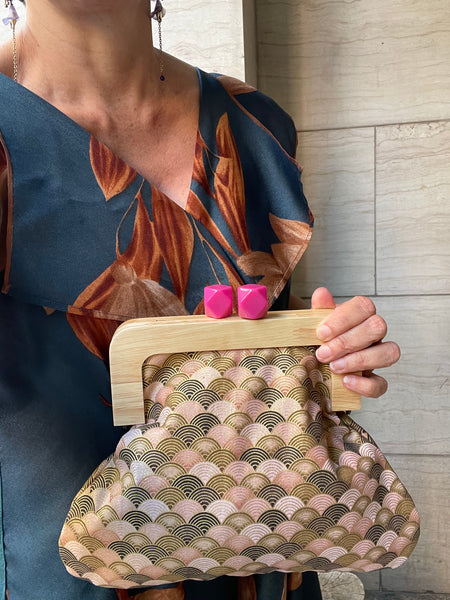 Borsa pochette clic clac arcobaleni dorati