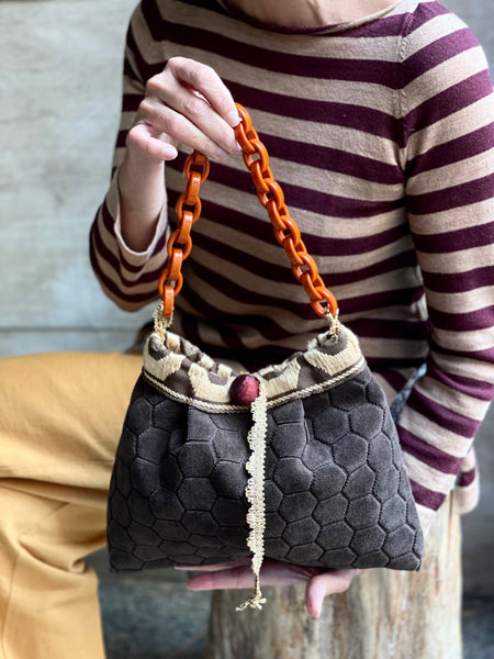 Borsa media in velluto geometrico marrone