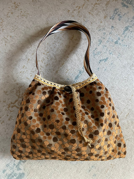 Borsa grande in velluto a pois marroni
