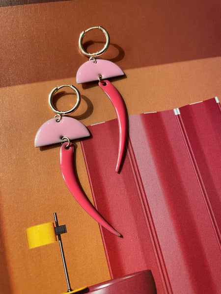 Orecchini mezzaluna e coda