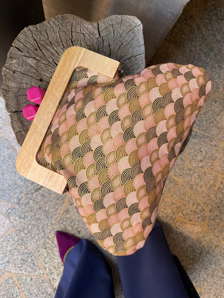 Borsa pochette clic clac arcobaleni dorati