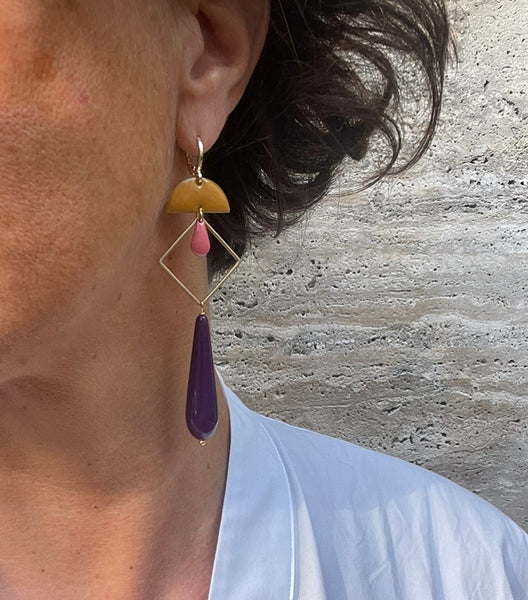 Orecchini goccia viola e doppio smalto