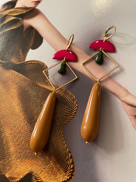 Orecchini goccia, rombo e doppio smalto
