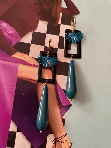 Orecchini goccia lunga resina, rettangolo nero e smalto a fontanella