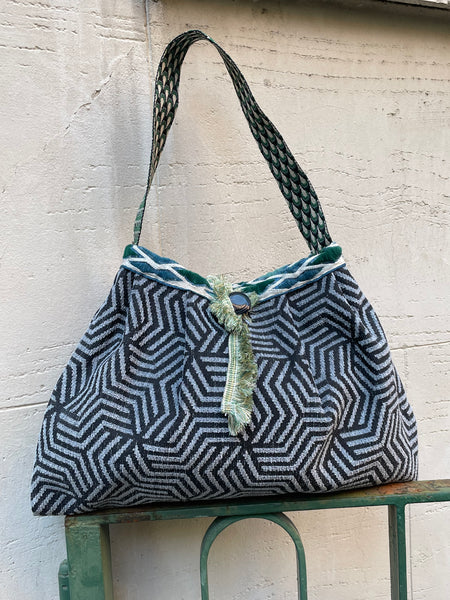 Borsa grande in velluto grigio piombo