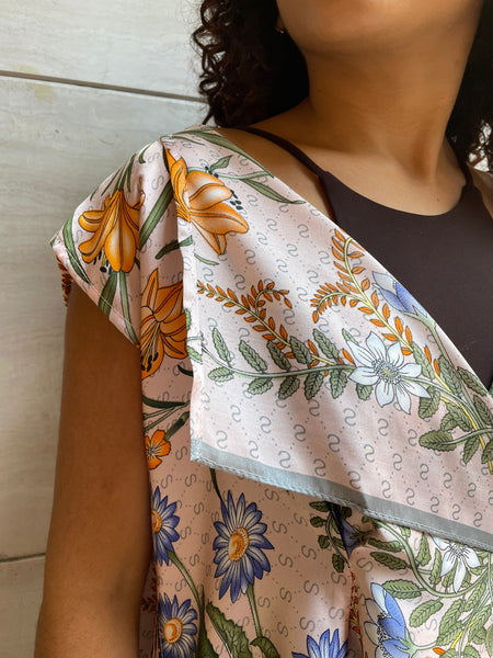Top foulard incrociato rosa mille fiori