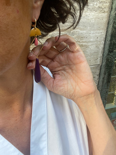 Orecchini goccia viola e doppio smalto