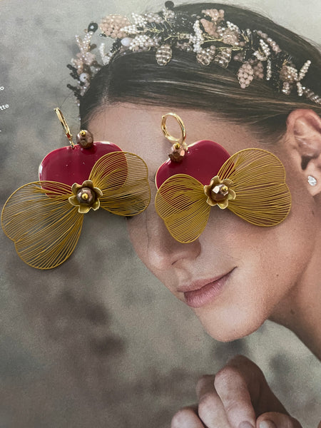 Orecchini ali, ovali burgundy e fiori dorati