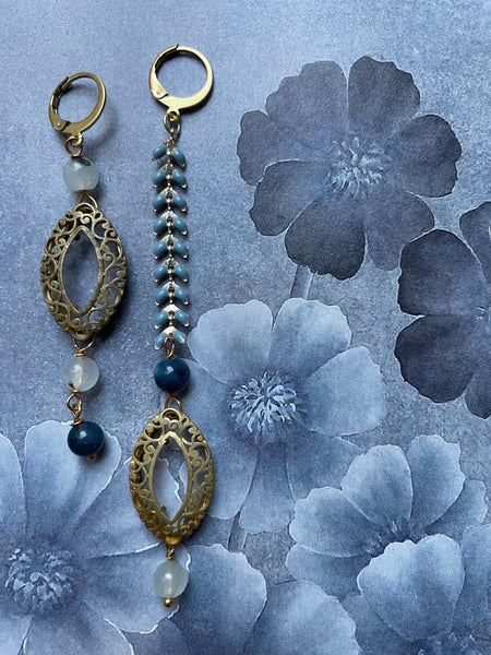 Gemelli diversi con motivo a occhio e spina di pesce