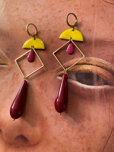 Orecchini goccia, rombo e doppio smalto