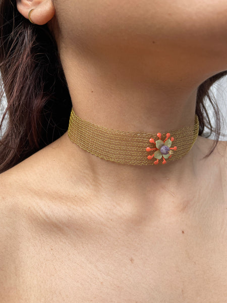Chocker in maglia uncinetto