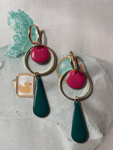 Orecchini in smalto rotondo e goccia