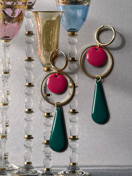 Orecchini in smalto rotondo e goccia